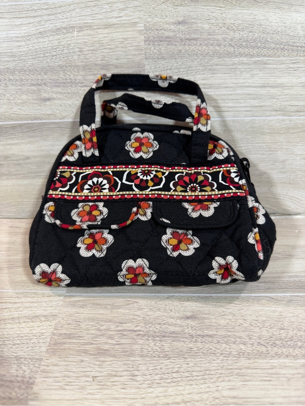 Vera Bradley Pirouette pattern mini bowler